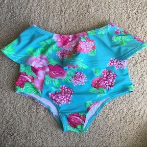 NWOT High Waisted Ruffle Bikini Bottoms